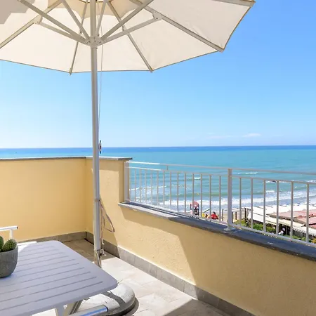 Perla Hotel 3*