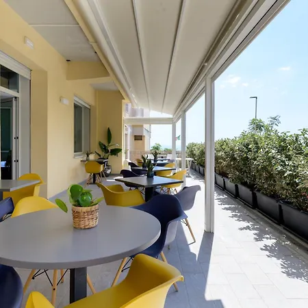Hotel Perla 3*